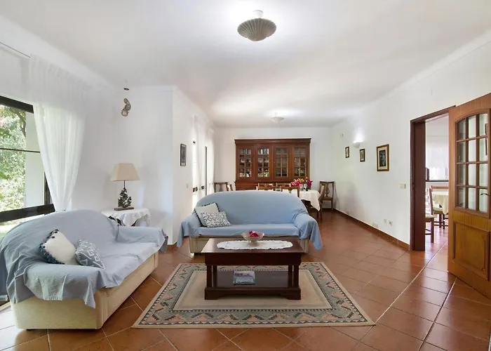 Casa Da Alfarrobeira